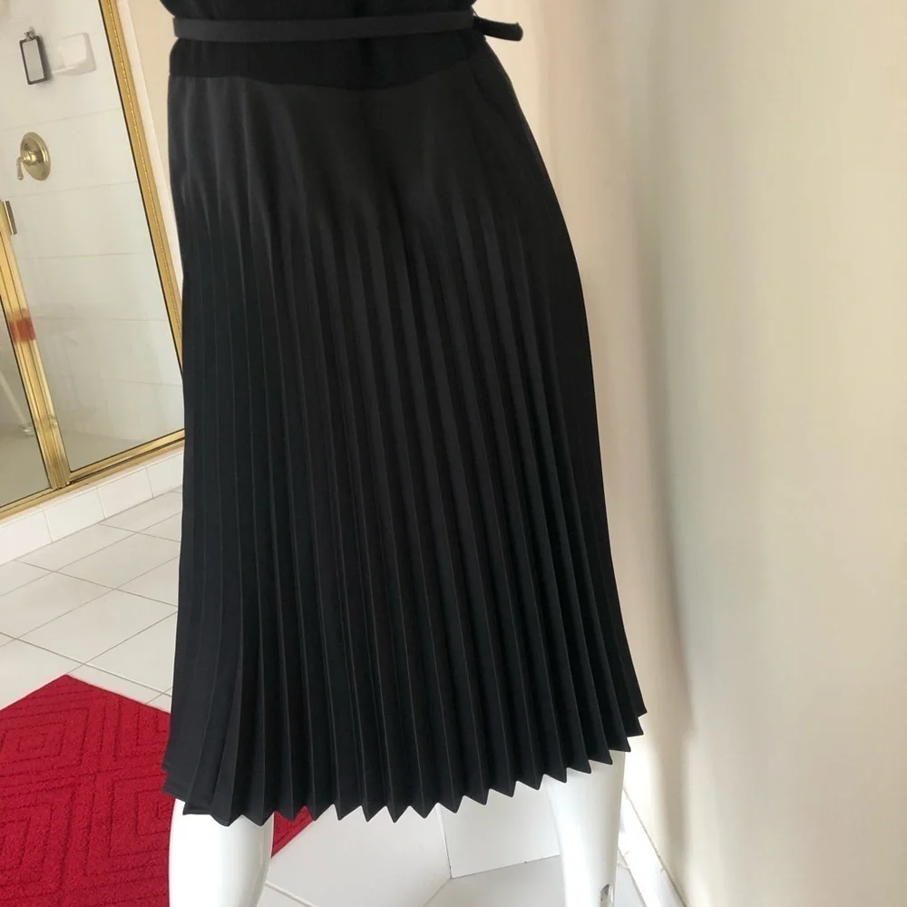 Donna Morgan beautiful amazing stylish dress - Picture 8 of 8